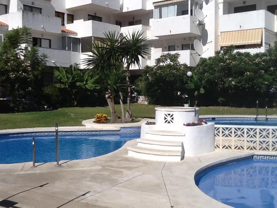 Apartamentos SOL y PLAYA Torremolinos Habitación foto